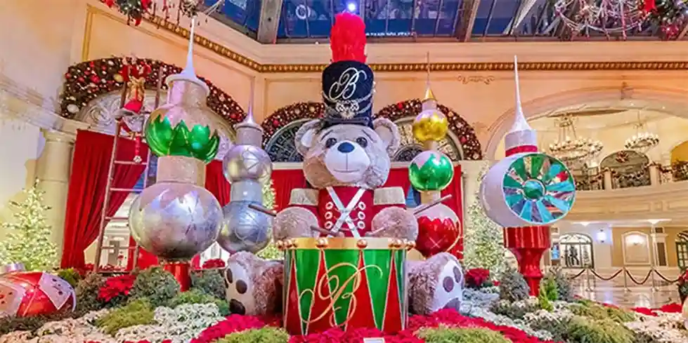 Las Vegas Christmas Guide 2025: Bellagio Conservatory Displays