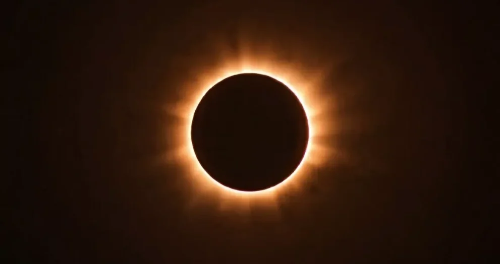 Once-in-a-Century Celestial Spectacle: The Longest Total Solar Eclipse of the 21st Century Hits on August 2, 2027 – 6 Minutes of Pure Magic!