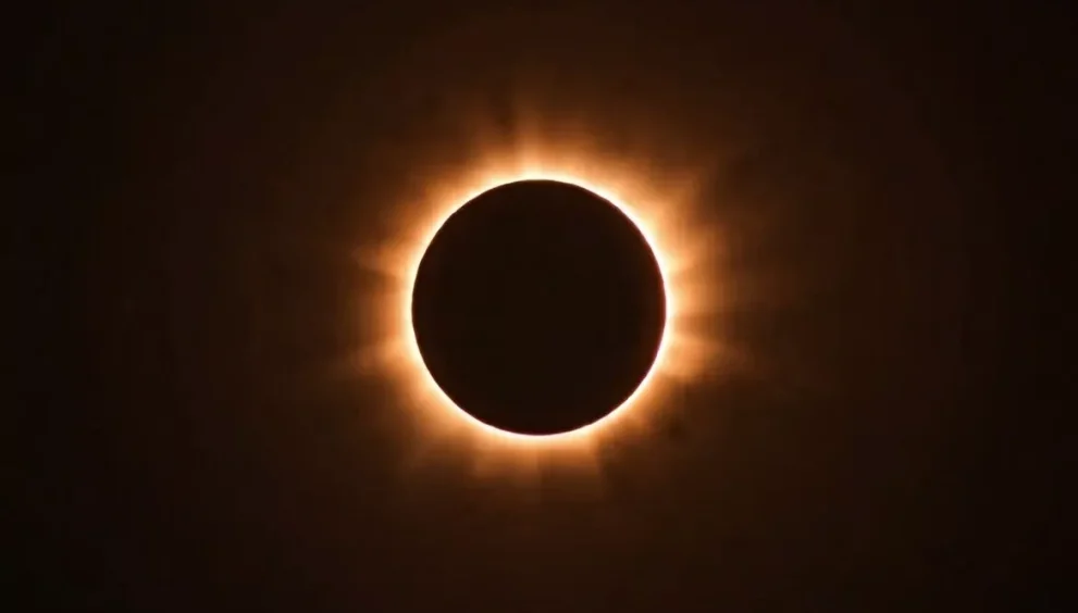 Once-in-a-Century Celestial Spectacle: The Longest Total Solar Eclipse of the 21st Century Hits on August 2, 2027 – 6 Minutes of Pure Magic!