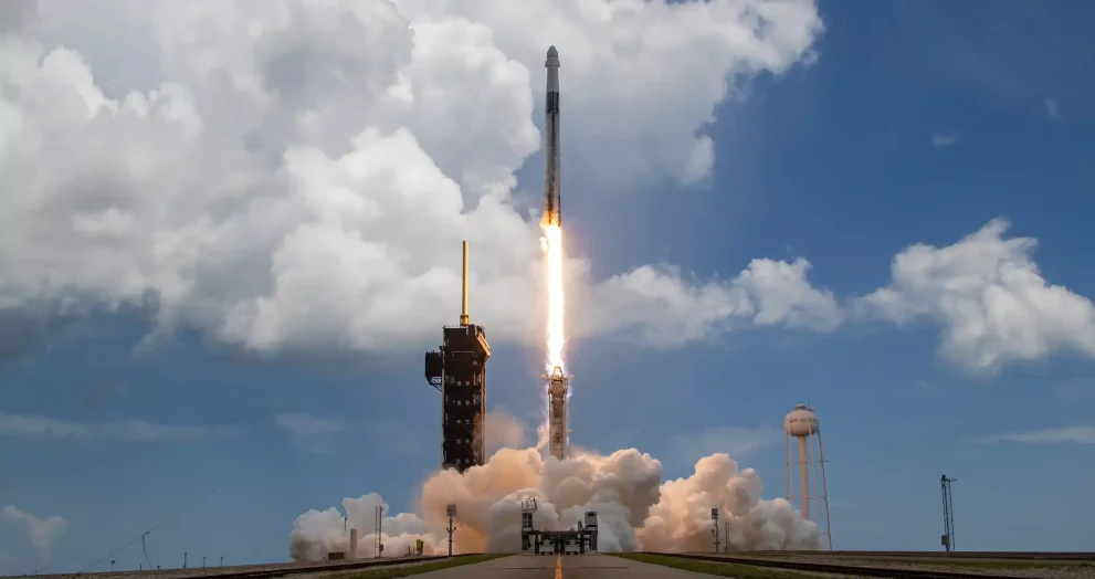 SpaceX Shatters Records in 2025: 165 Falcon Launches