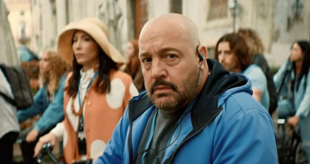 Solo Mio Review: Kevin James Shines in Heartwarming Family Rom-Com